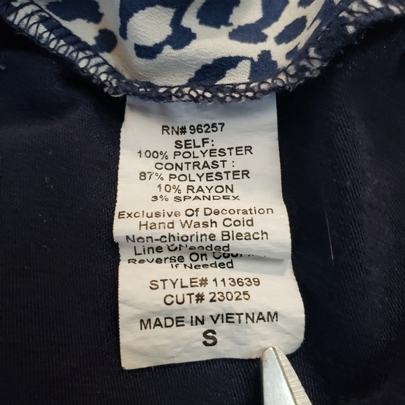 Per Seption Concept Blue Leopard Cap Sleeve V Neck Women's Top Size S - Picture 7 of 7